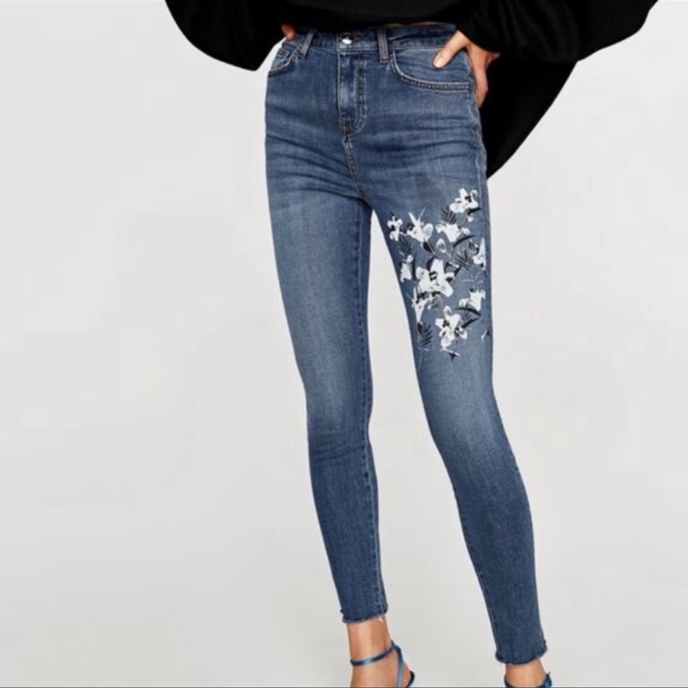ZARA Skinny Jean with floral design